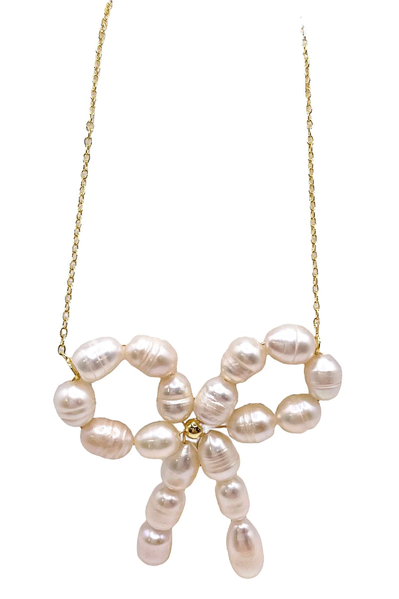Fresh Pearl Bow Necklace