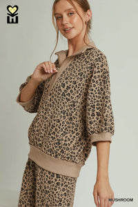 Roar & Relax Pullover