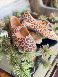 Corkys Layover - Leopard