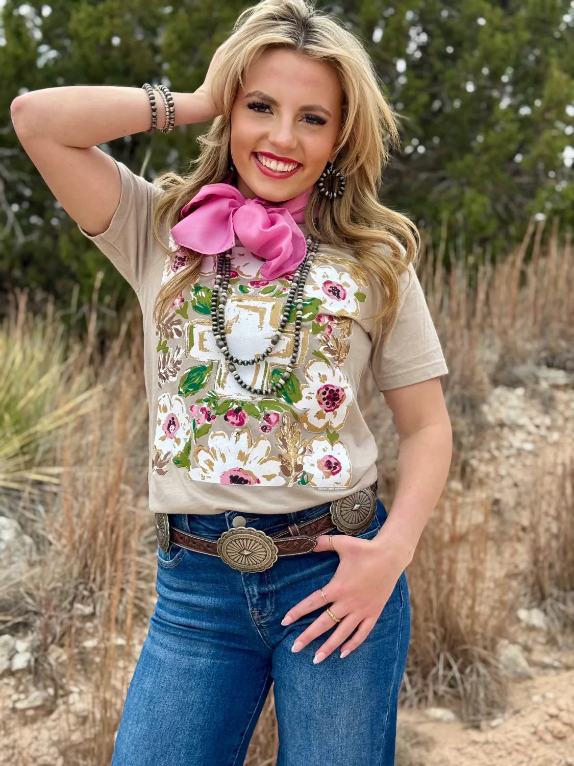 CALLIE'S GOLD FLORAL CROSS GRAPHIC