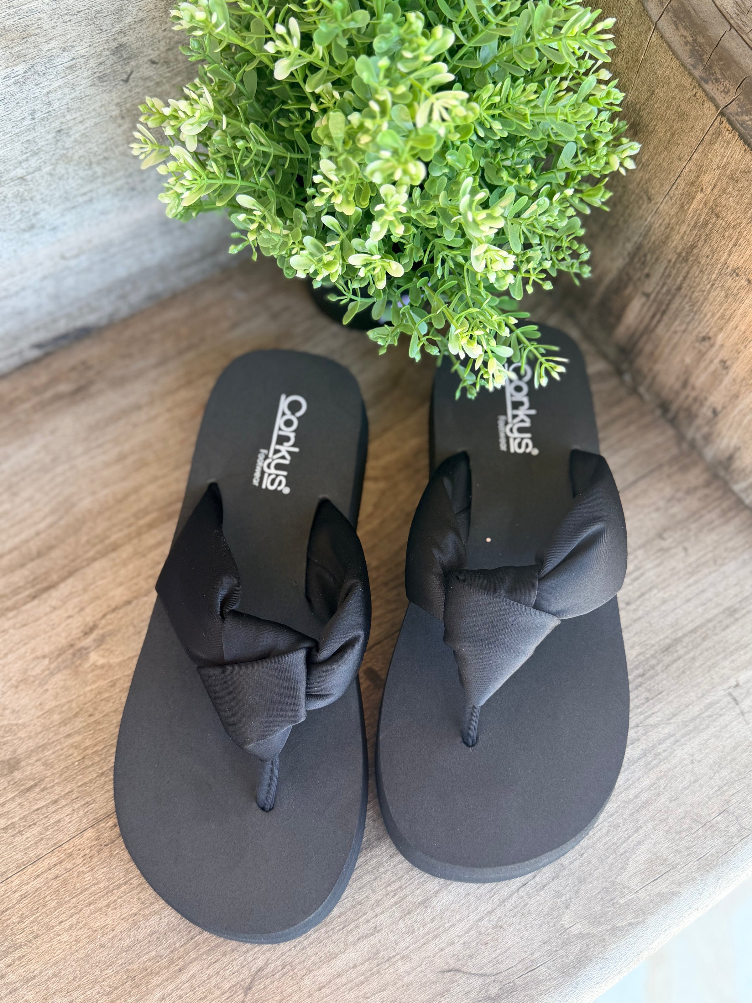 Corky's You Go Girl - Black
