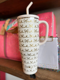 Swig Pretty in Pearl Mega 40 oz Mug