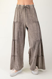 Magic Tiered Styled Wide Leg Pant - MOCHA