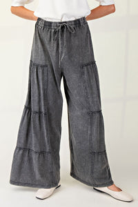 Magic Tiered Styled Wide-Leg Pant - BLACK