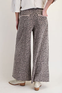 Great Instincts Leopard Pants