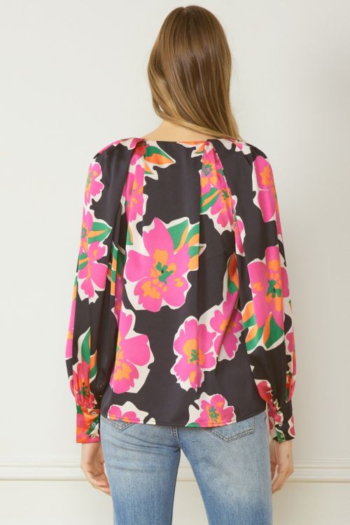 CHASING FLOWERS TOP